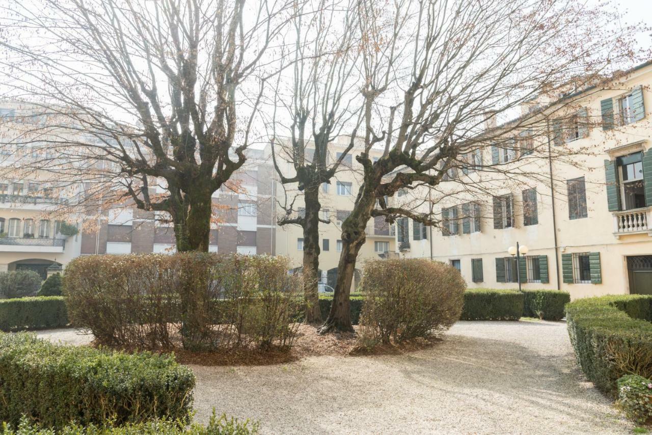 Catoo Dimora Di Design Park In Palazzo Nobiliare Al Duomo Apartment Padova Exterior photo